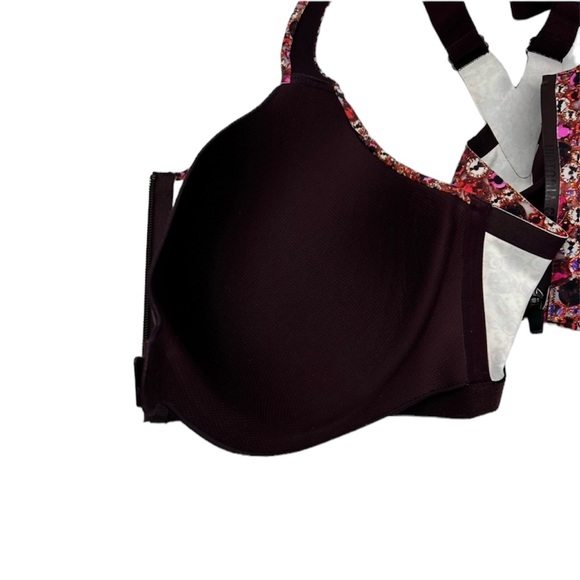 Victoria’s Secret Incredible Knockout Ultra Max Front-Close Sports Bra 38DDD - Picture 9 of 9